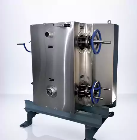 Filter Housings and OEM-Compatible Spare Parts